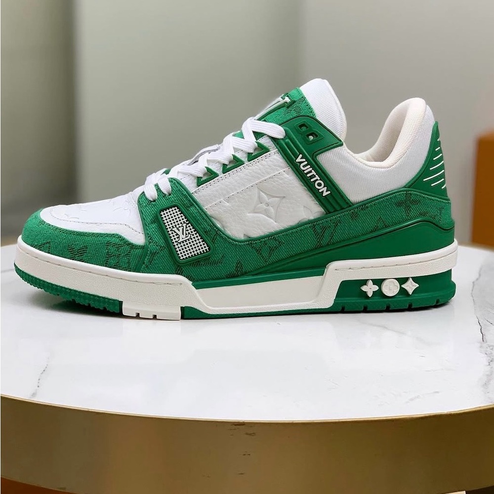 Louis Vuitton White and Green LV Trainer Sneaker - Picture 3 of 4